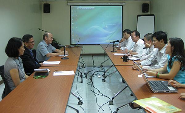VASI Delegation Visits ICM Sites in the Philippines